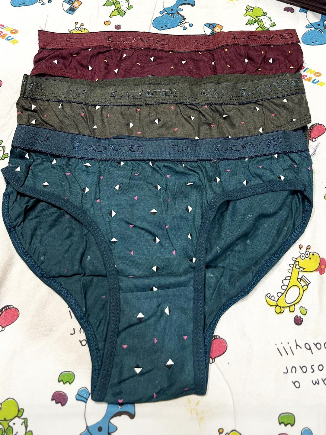 Nakshu Ultra soft cotton fabric ensures no marks or redness