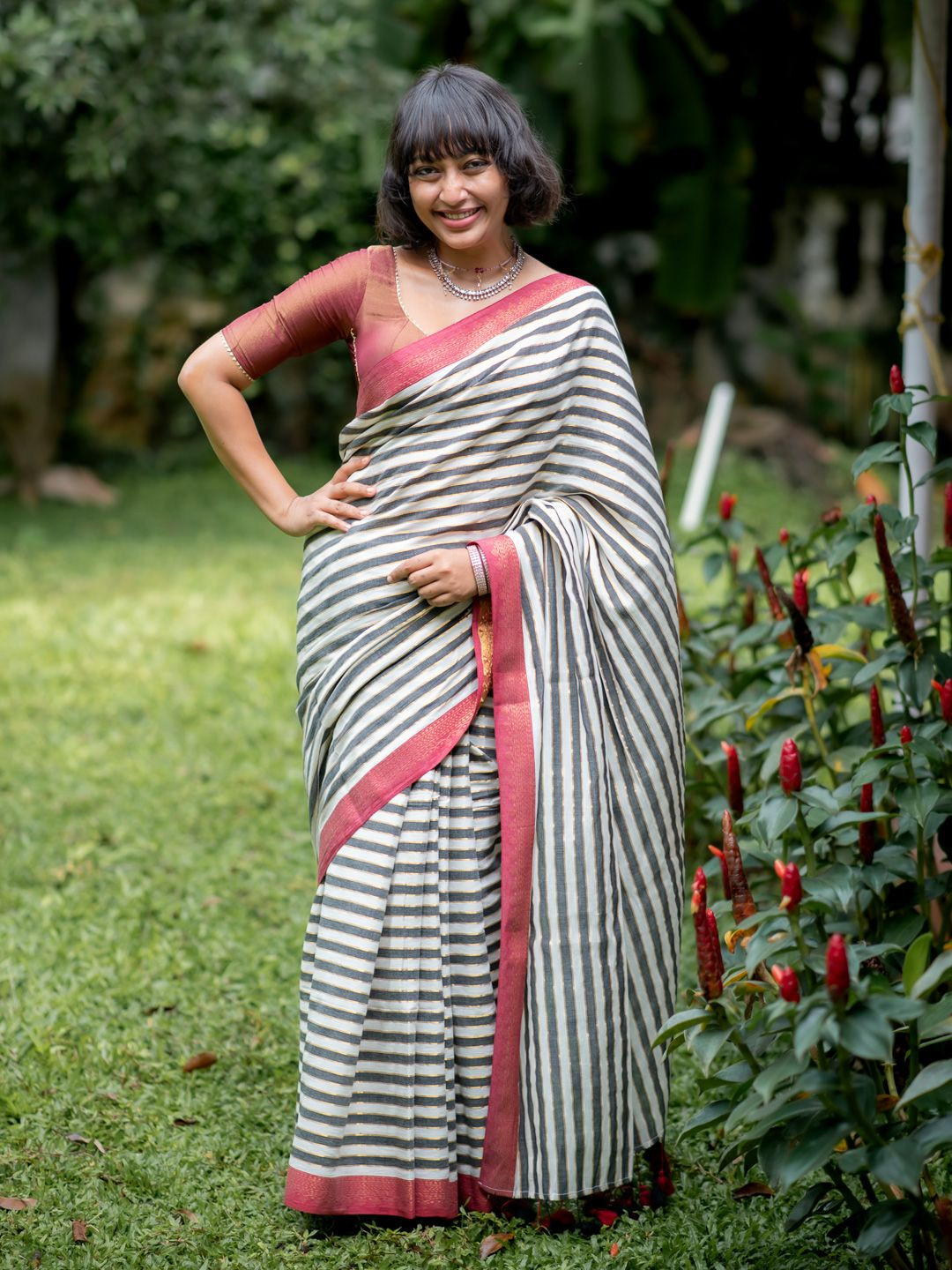 Suta White Striped and Black Woven Design Zari Border Pure Cotton Saree