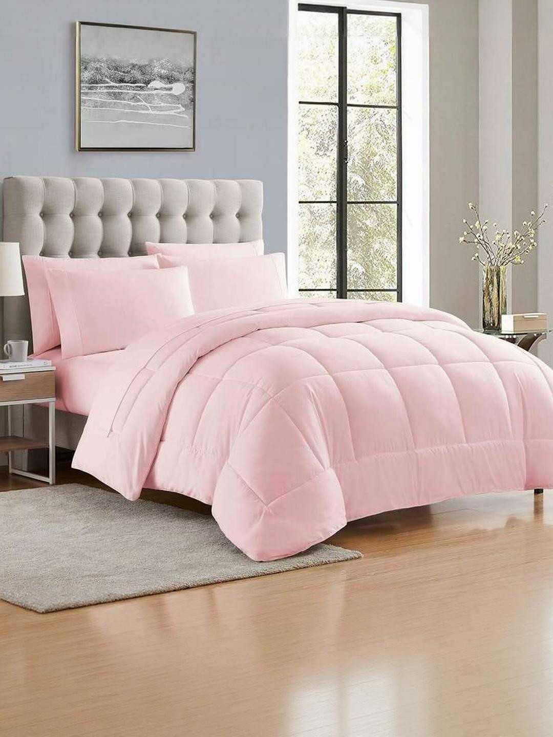 Doristyle Peach-Coloured Microfiber Winter 500 GSM Double Bed Quilt
