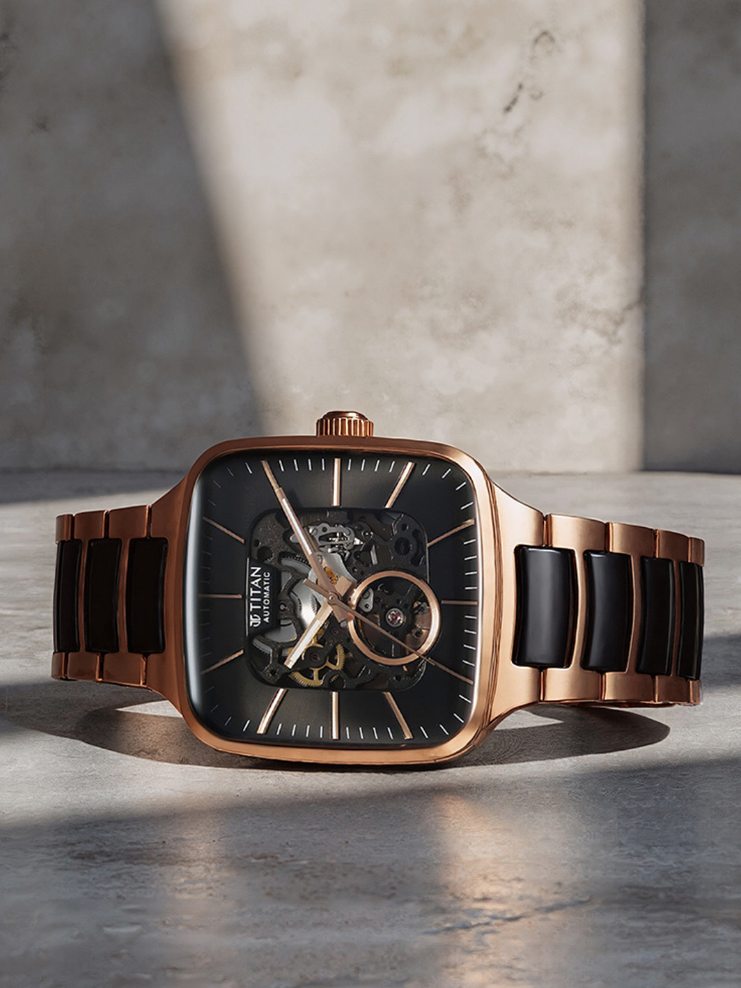 Titan Ceramic Fusion Automatic With Black Dial Watch For Men - Nt90175kd03