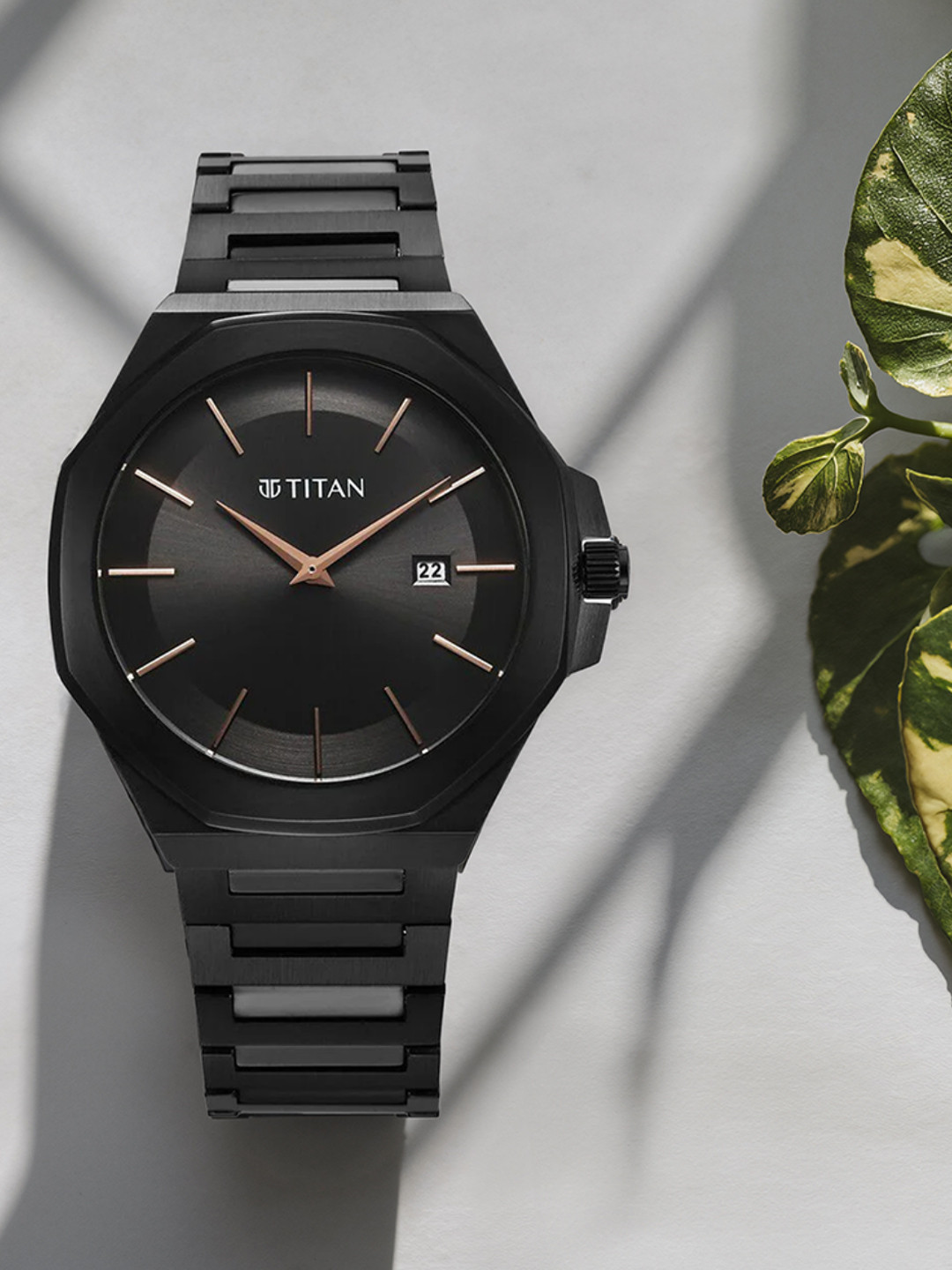 Titan Men Brass Dial & Stainless Steel Bracelet Style Straps Analogue Watch 90167NM01