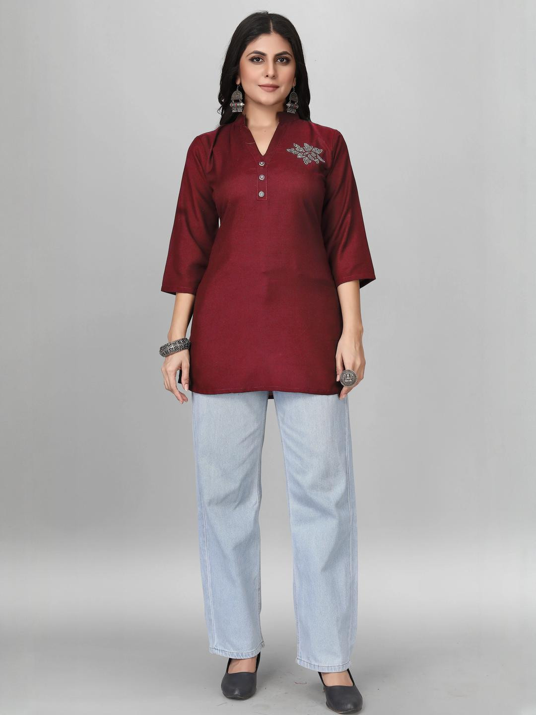 MANTRA DESIGNER Women  Maroon Viscose Rayon Kurtas