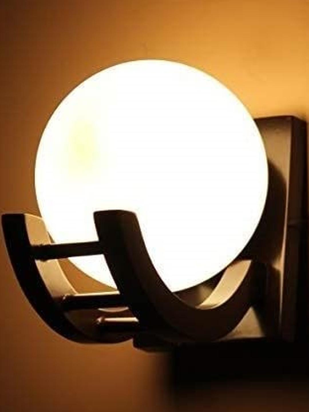 SWIATLO Brown Wood Moon Wall Lamp