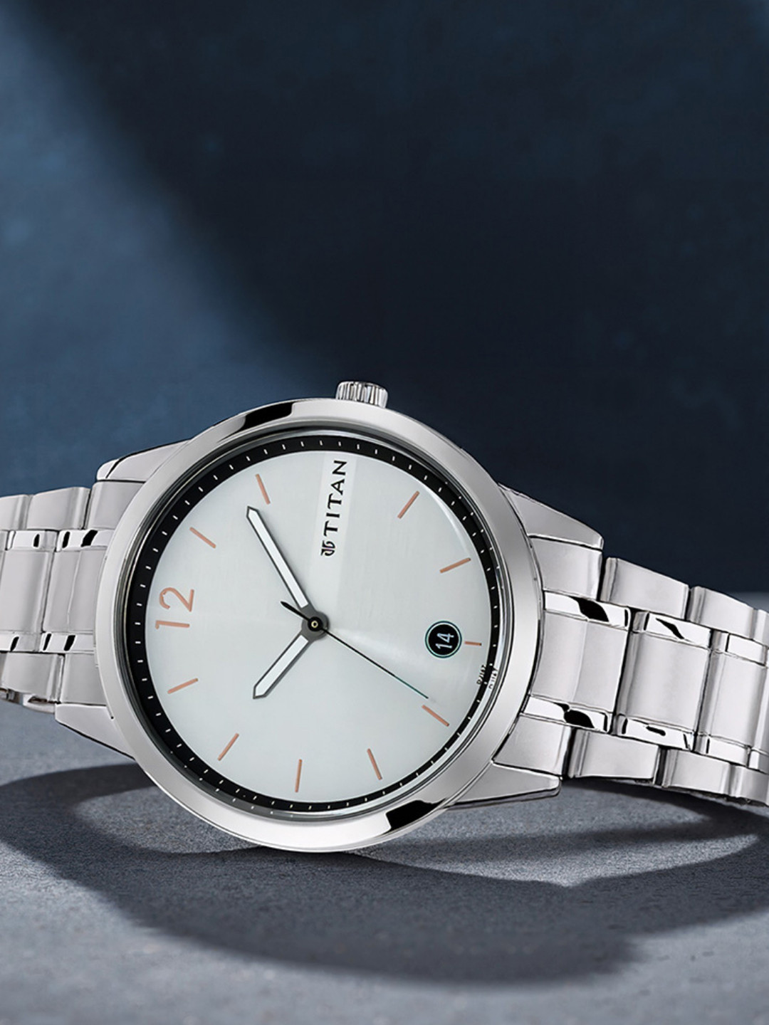 Titan Neo Men Off White Analogue watch 1806SM01