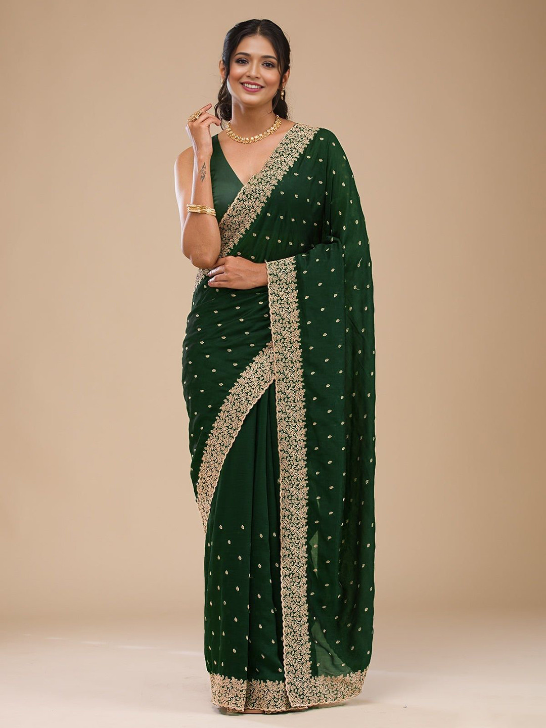 MADHUR HAND WORK ART Ethnic Motifs Embellished Heavy Work Saree with Blouse Piece