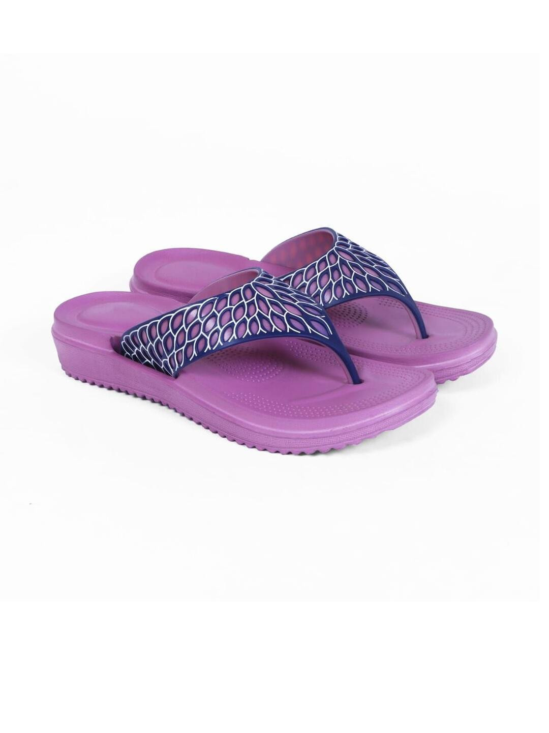 Trending 4 you Women Rubber Thong Flip Flops