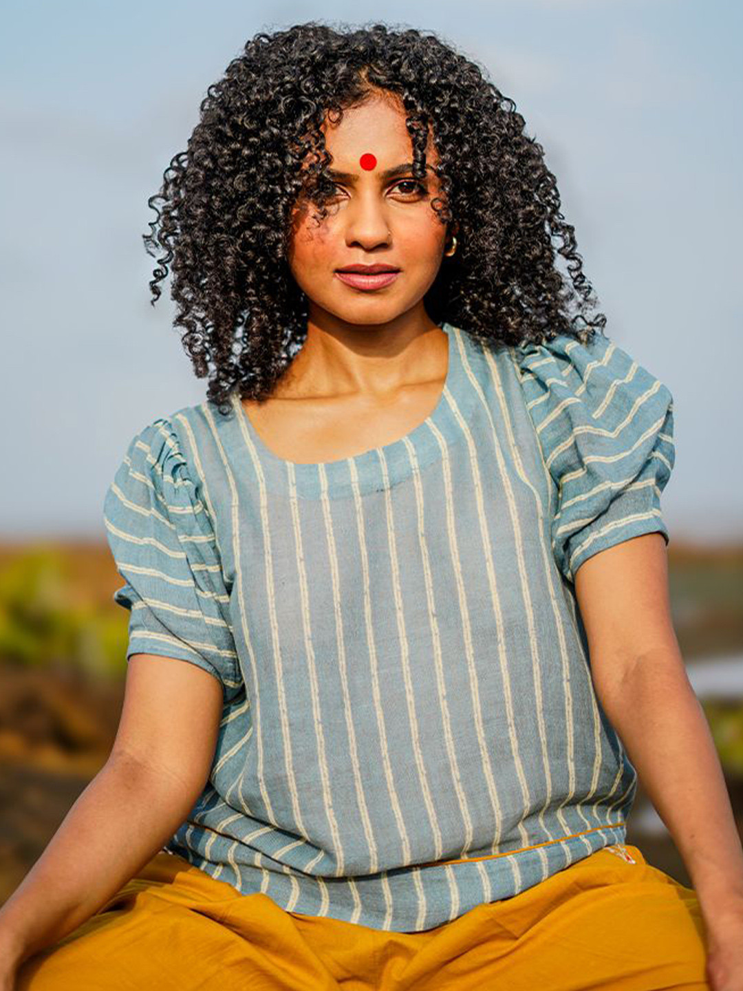 Prathaa Women Vertical Striped Puff Sleeve Round Neck Cotton Sutr Top