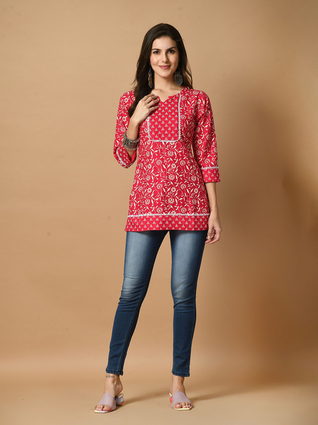 Anzi Women Floral Printed Kurti