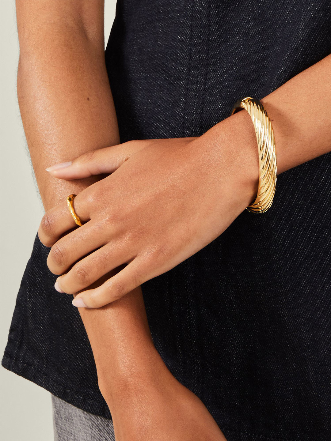Accessorize Gold Textured Bangle-Style Bracelet