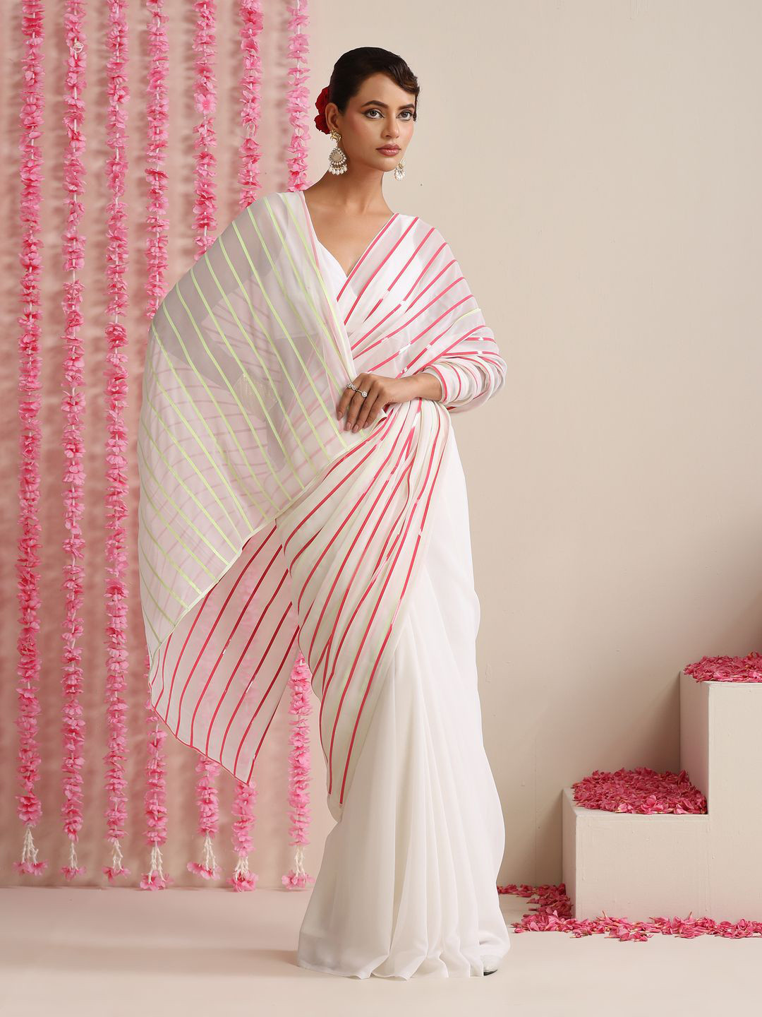Swtantra White and Dual Neon Green Pink Impression Pure Georgette Saree with Blouse Fabric