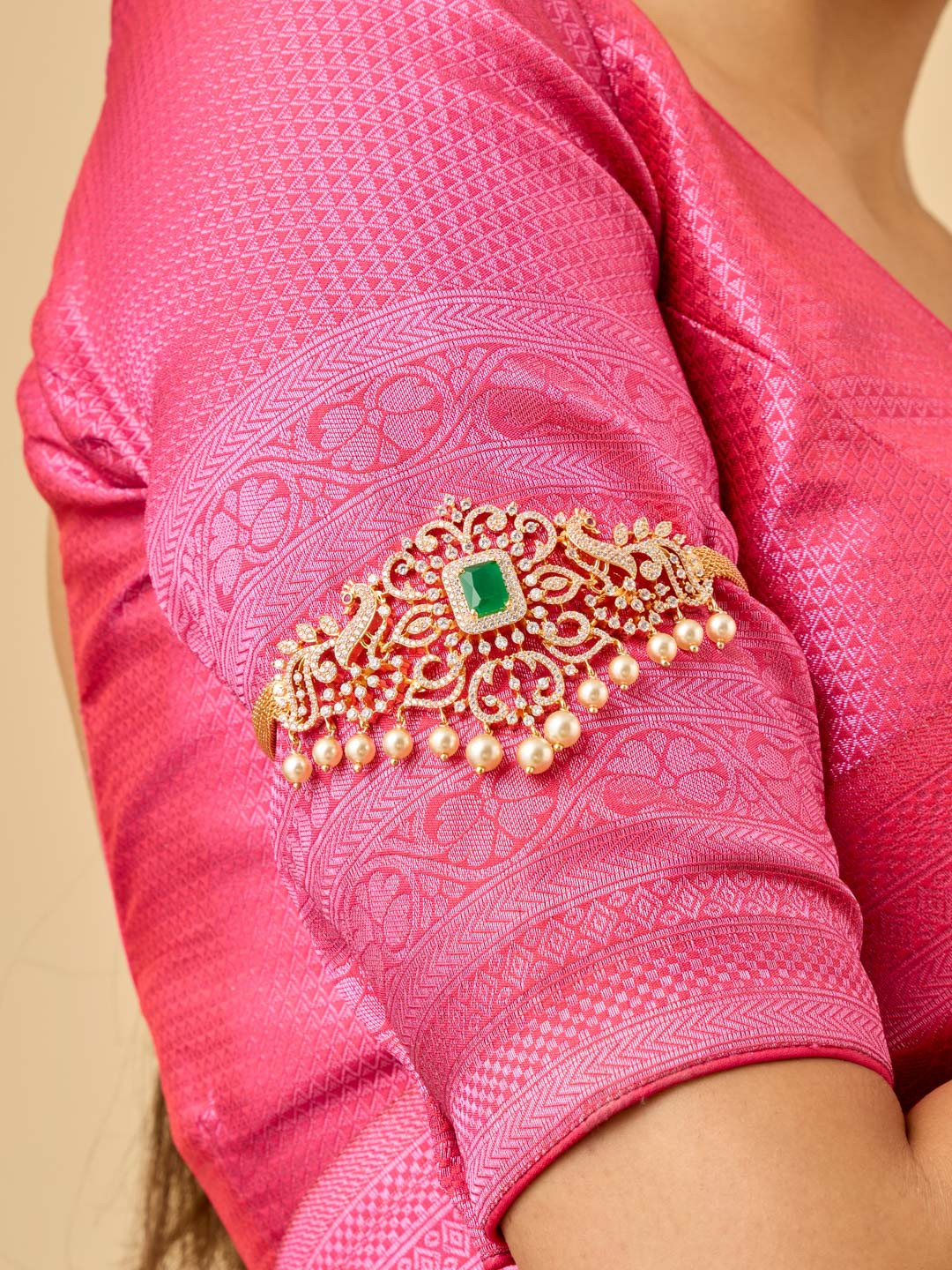 Kushal's Fashion Jewellery Women Gold-Plated Studded & Beaded Armlet Bajuband Bracelet