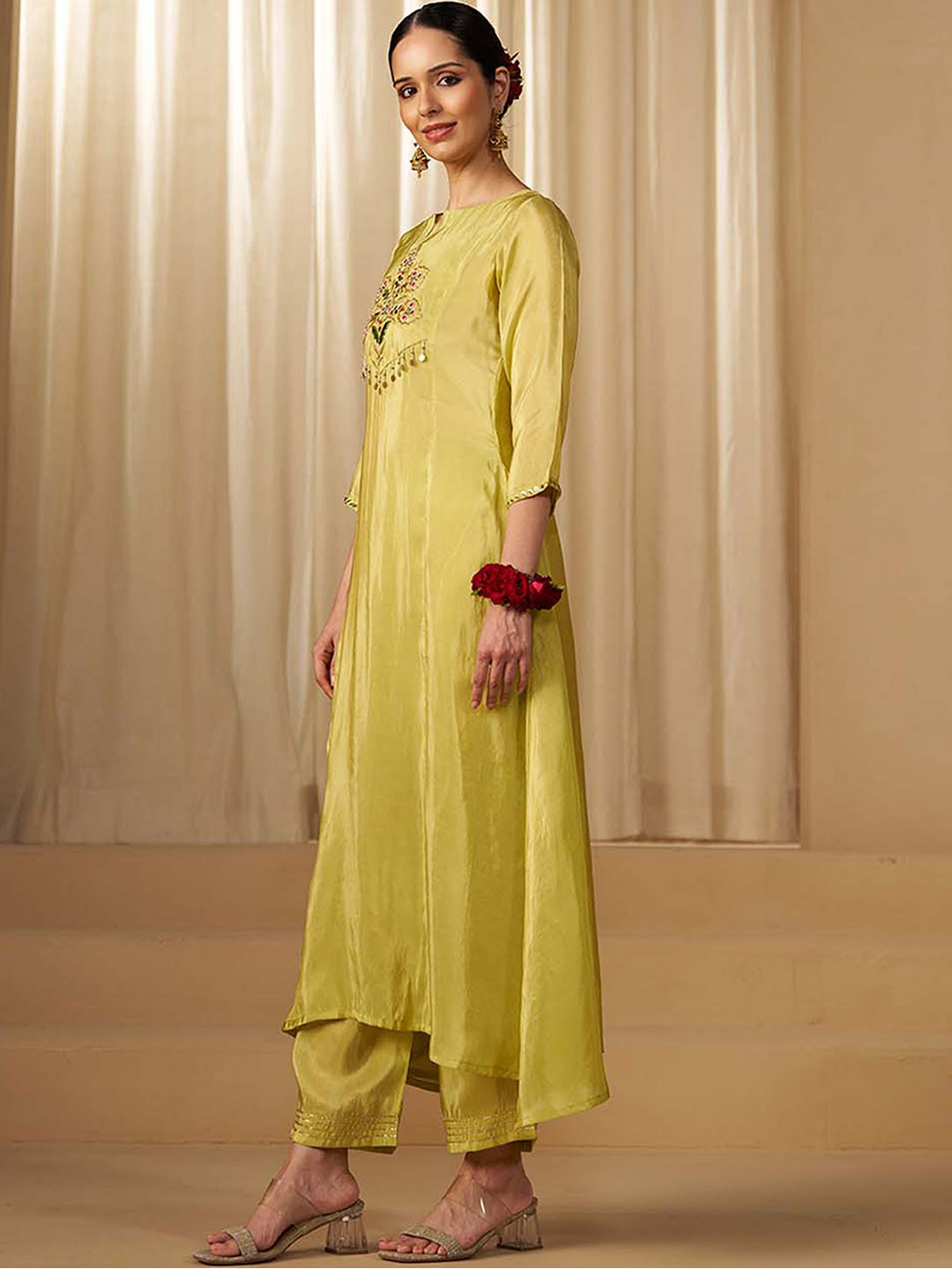 SUKRUTI DESIGN Women Woven Design A-Line Kurta with Trousers & Dupatta