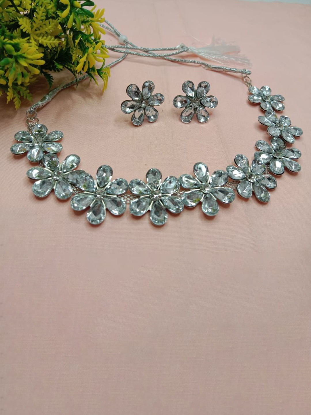 AL ADAM FASHION Sliver-Plated Artificial Stones Studded Floral Jewellery Set