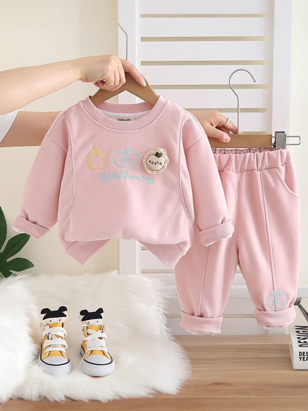 INCLUD Girls Pink Embroidered Sweatshirt With Pants Set
