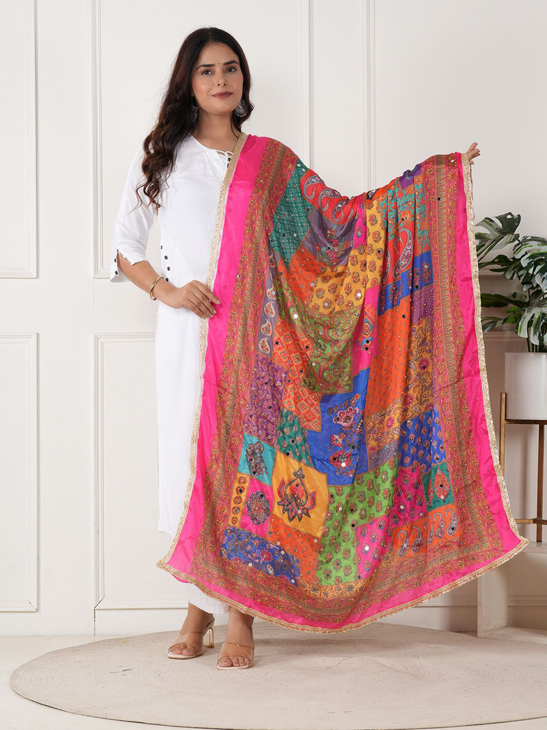 ZOOMBIE Ethnic Motifs Printed Mirror Work Dupatta