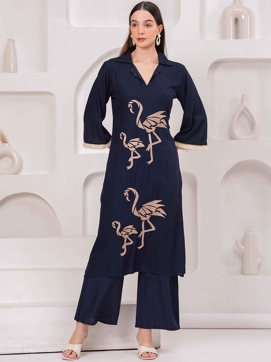 KALINI Women Graphic Printed Kurta with Palazzo