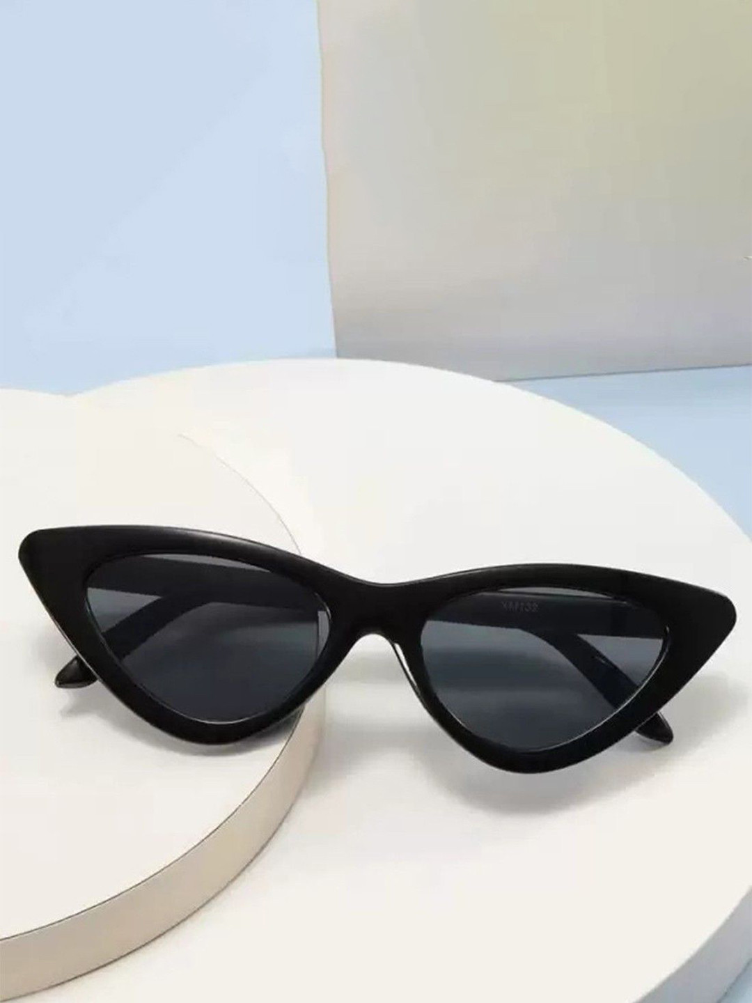 HAYDEN haiza Men Oval Sunglasses with Polarised Lens 3DD