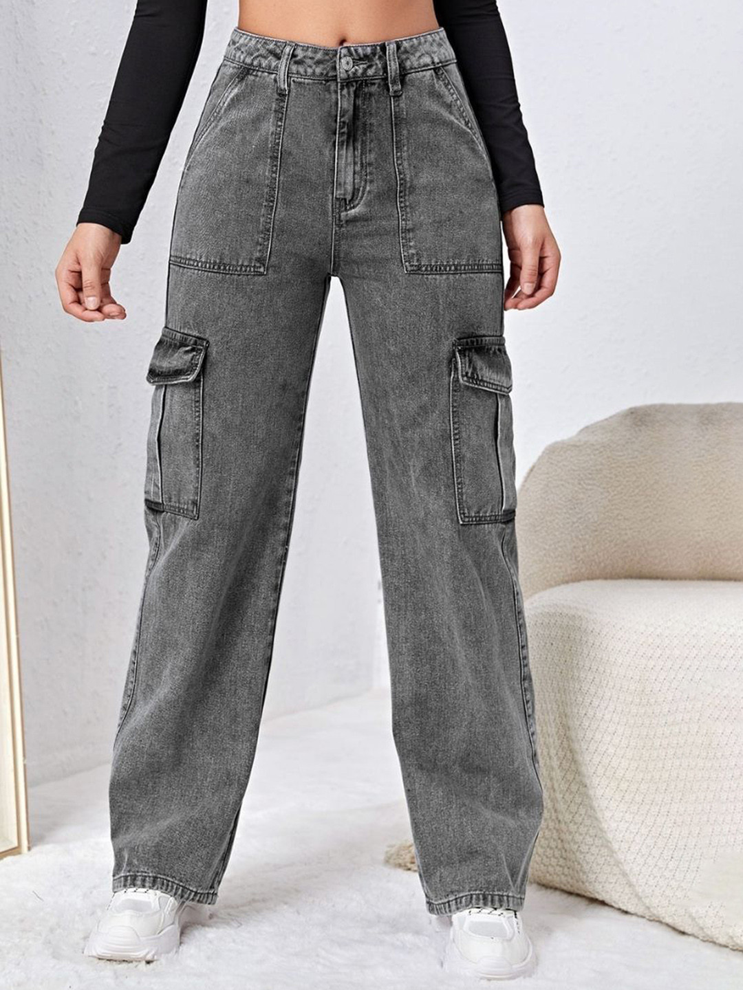 NU CLOTHS Women Regular Fit Mid-Rise Stretchable Cargo Jeans