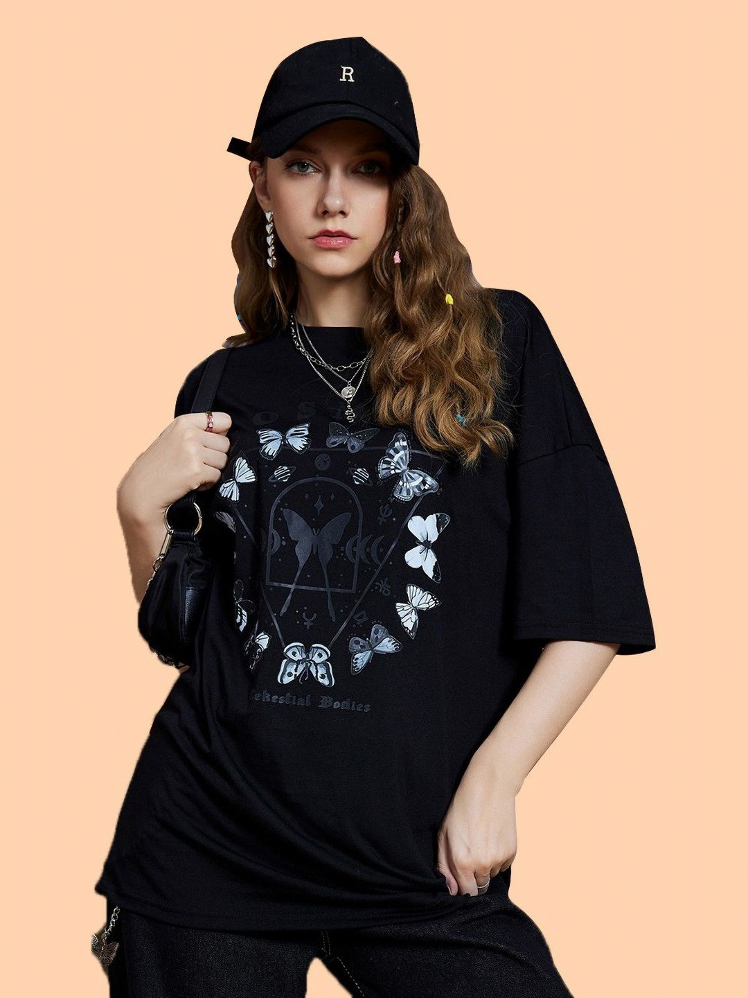 Christy World Women Graphic Printed Round Neck Oversized T-shirt