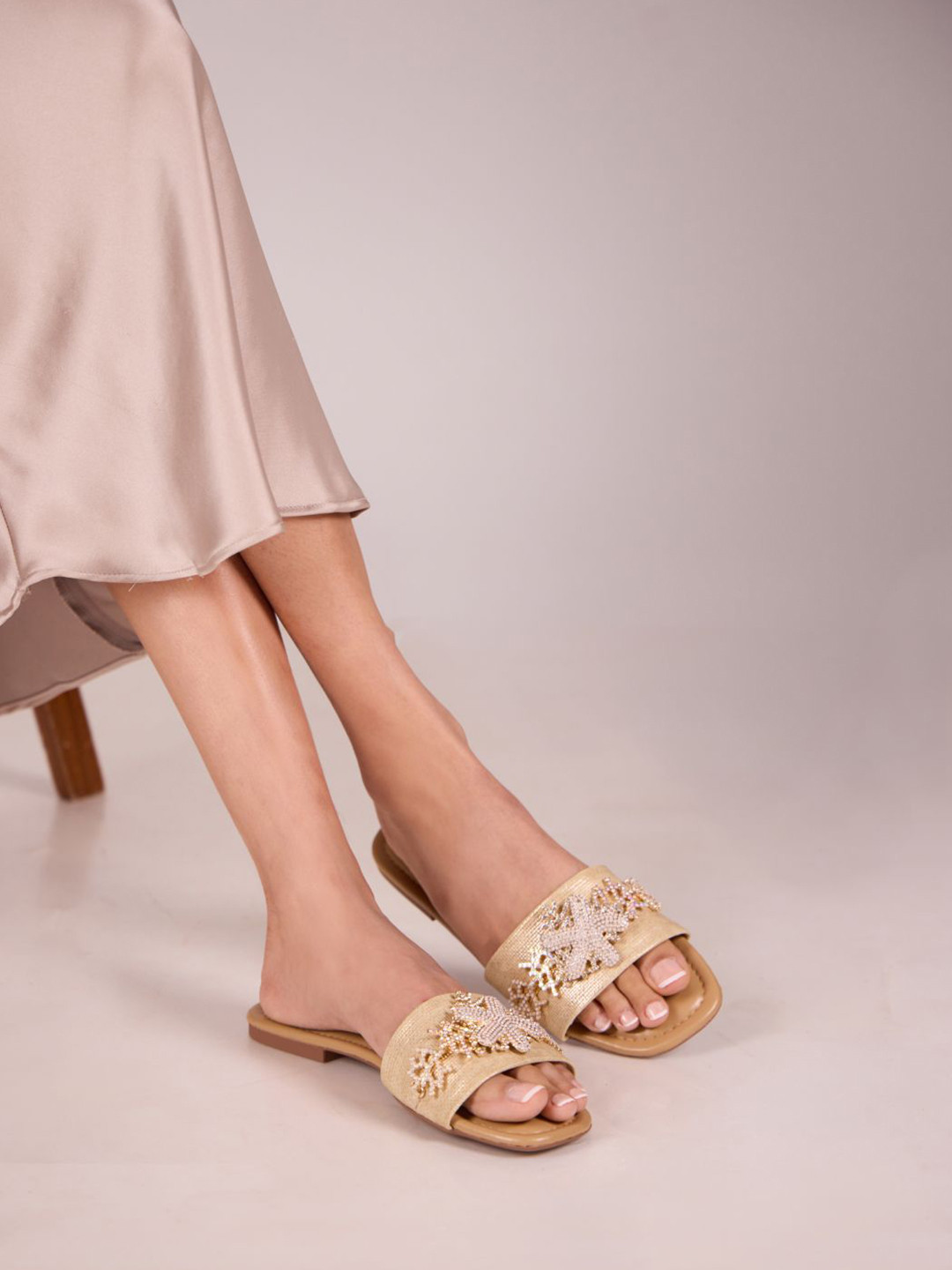 CAI Women Starlit Shores Jute Flat