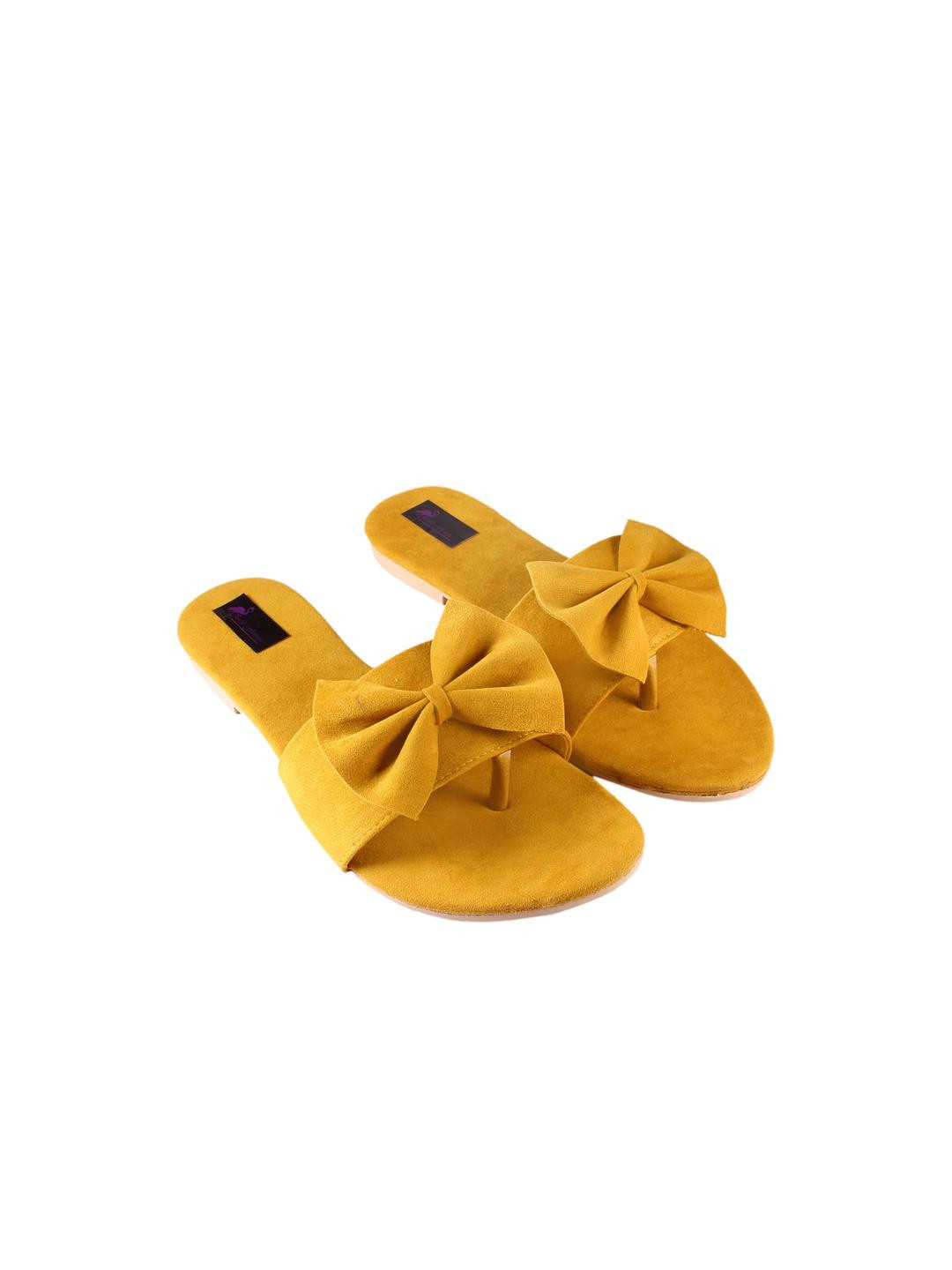 Shopping Star Girls Yellow Slip-On Velvet & TPR Sole Flats With Bow