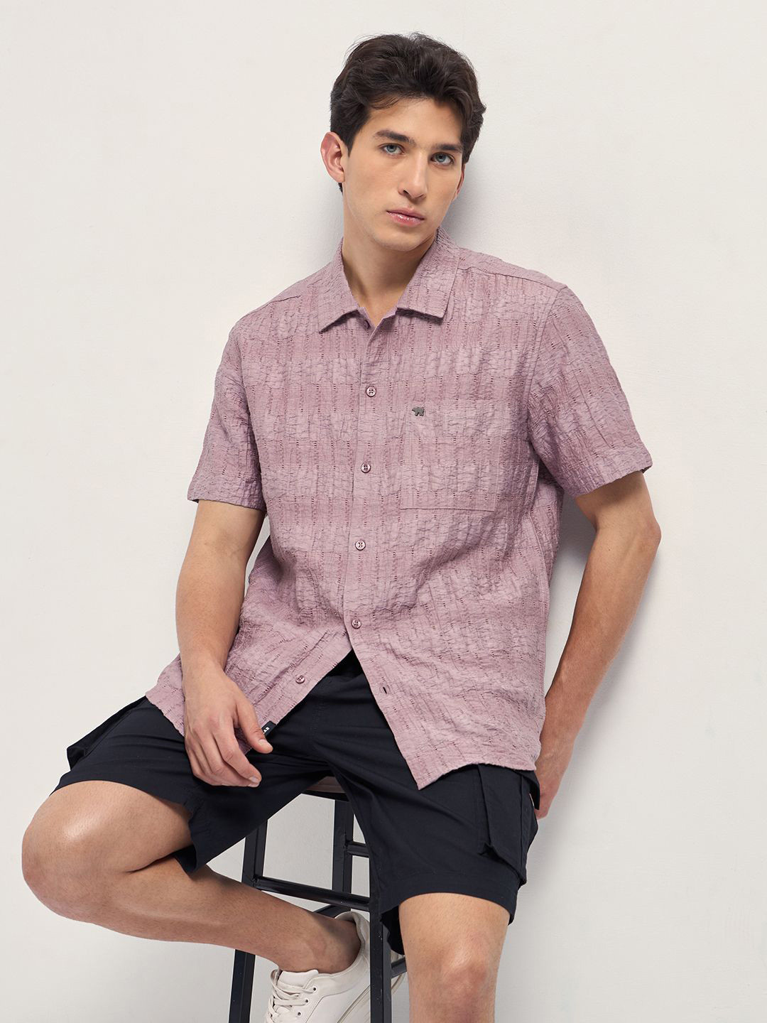 THE BEAR HOUSE Textured Spread Collar Casual Shirt