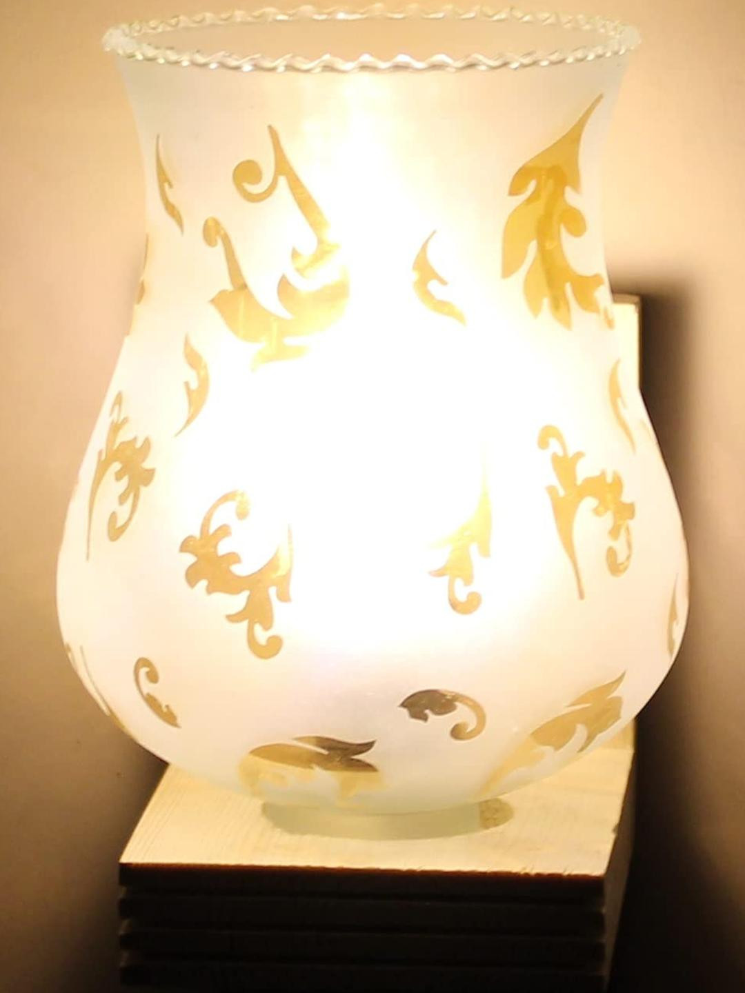 SWIATLO Beige Wood Quirky Cylinder Shaped Wall Lamp