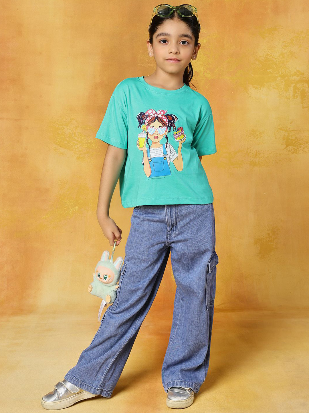 SHORGUL Girls Graphic Printed Pure Cotton T-shirt With Trousers