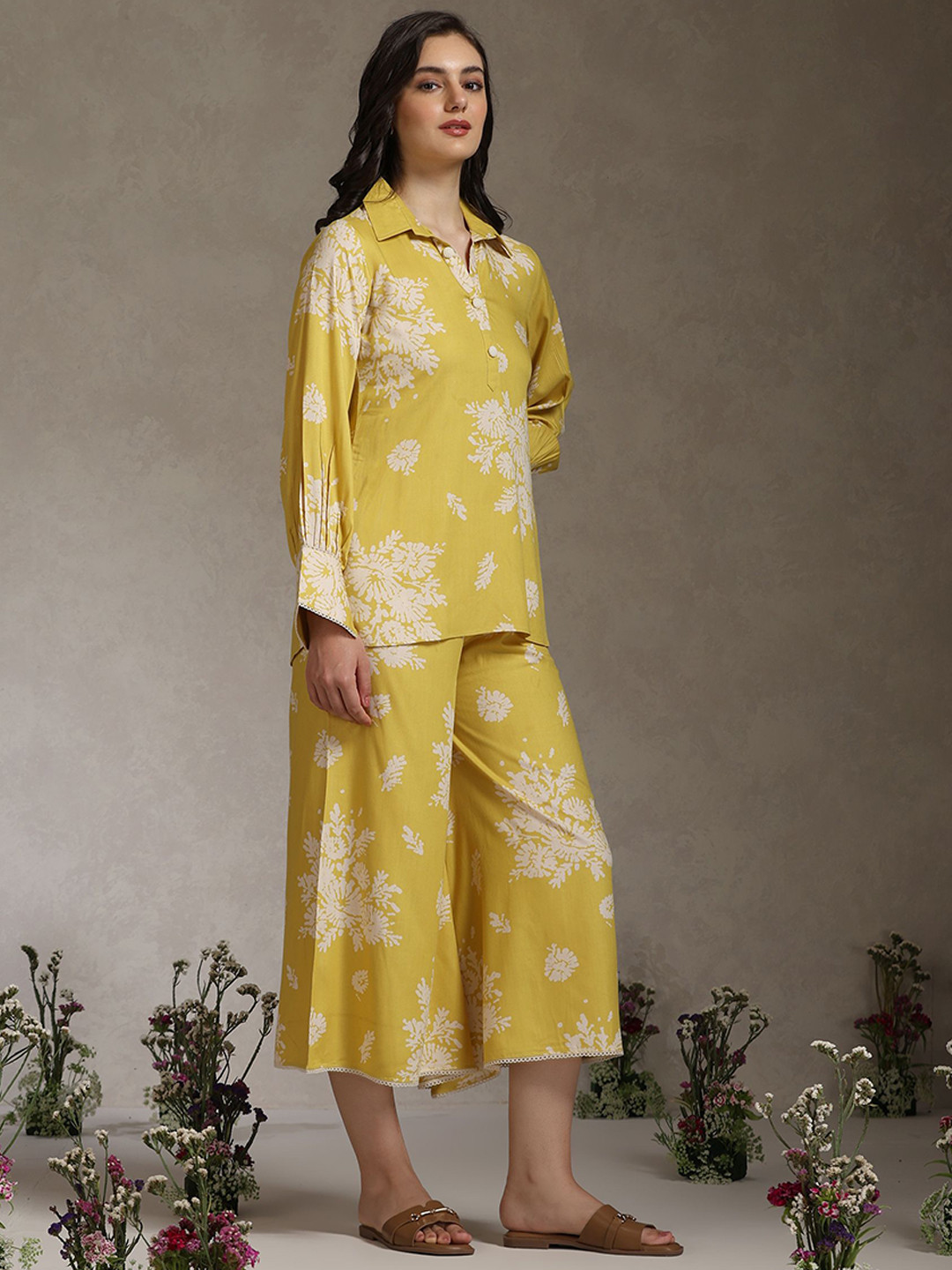 ETC Yellow Printed Shirt Collar Top With Palazzos