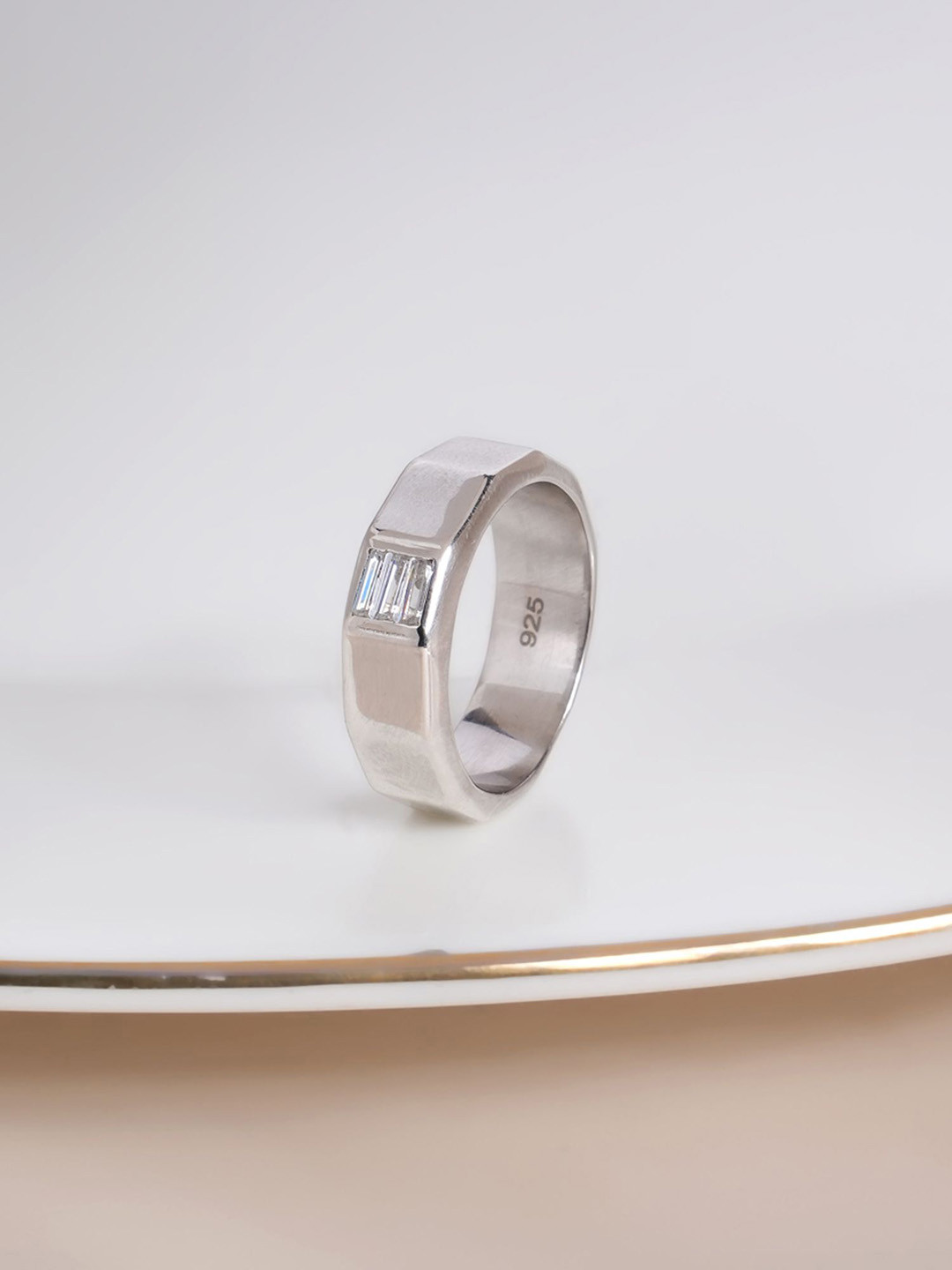 PALMONAS Men 925 Sterling Silver Rhodium-Plated CZ-Studded Edge Refined Nod Finger Ring