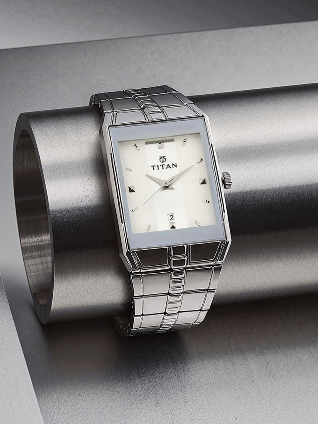 Titan Men White Dial Watch NH9151SM01A