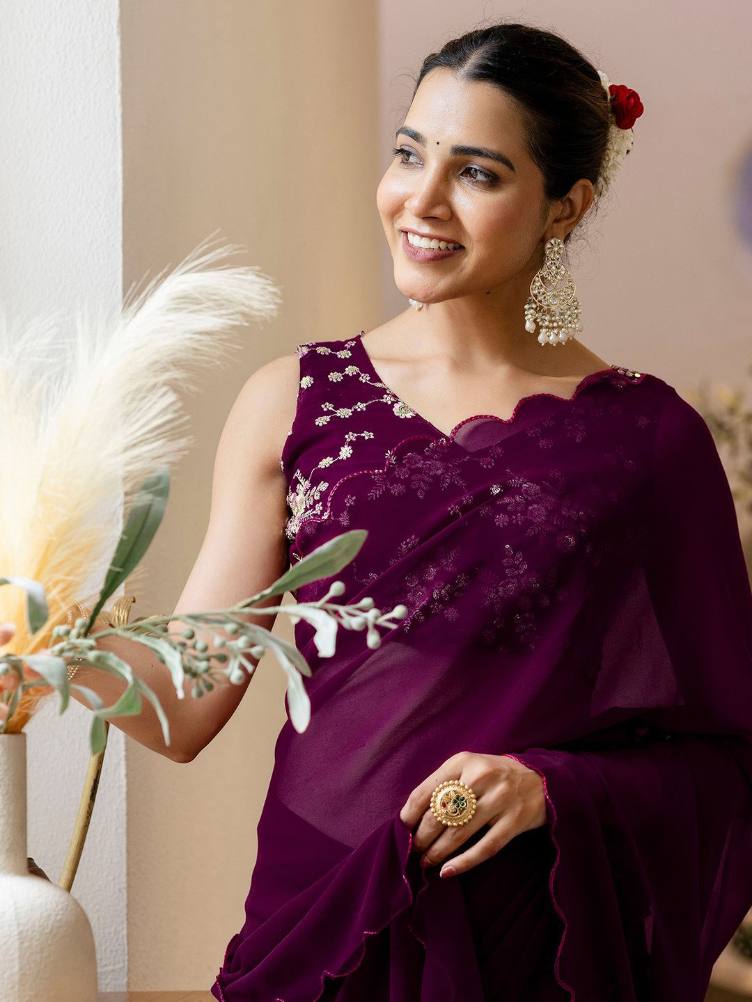 all about you Dyed Poly Georgette Saree With Unstitched Blouse Piece