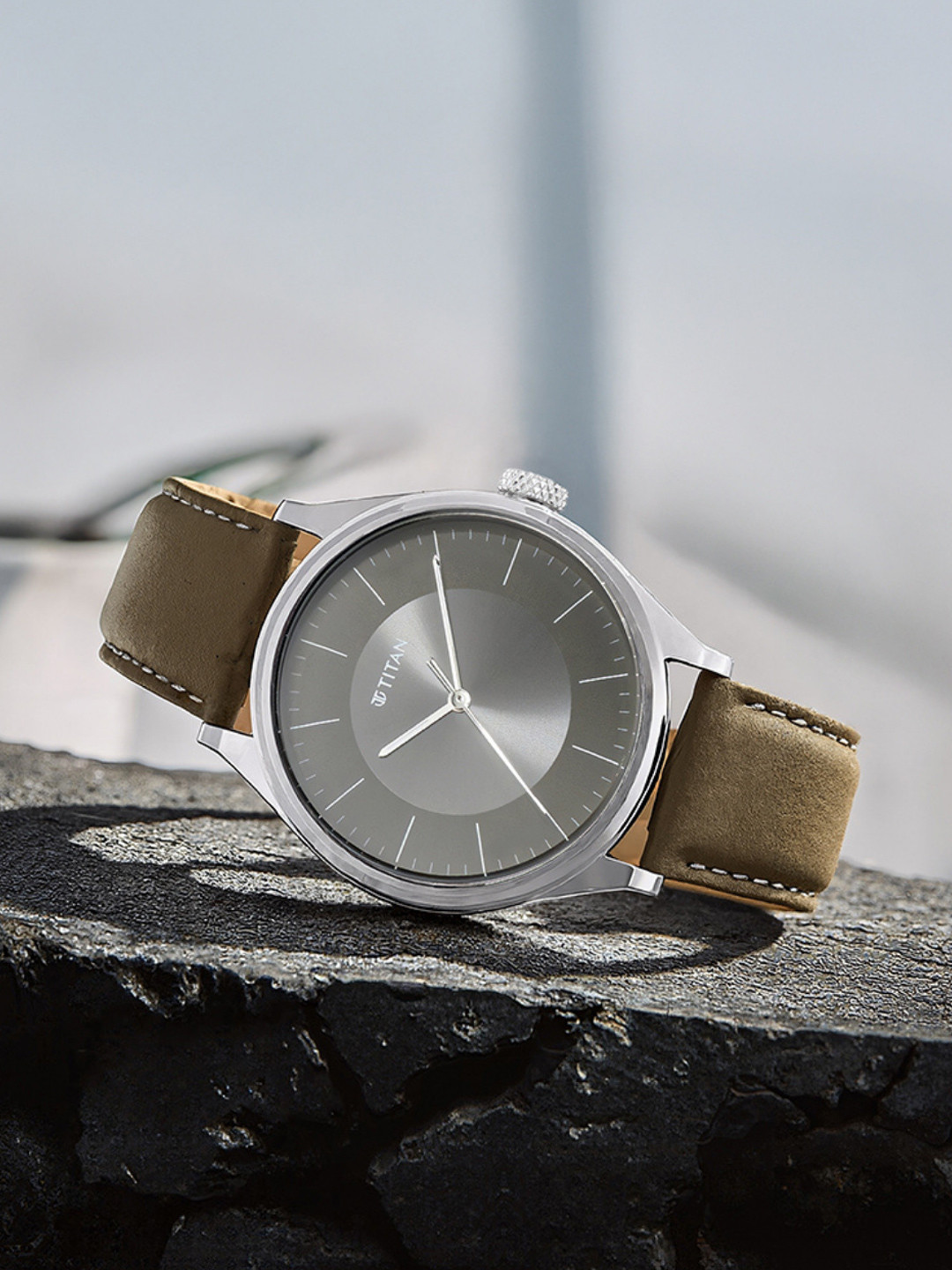 Titan Neo Eco Men Black Analogue watch 1802SL08