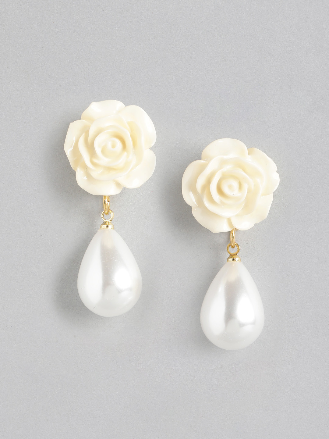Forever New Fellie Flower Pearl Earring