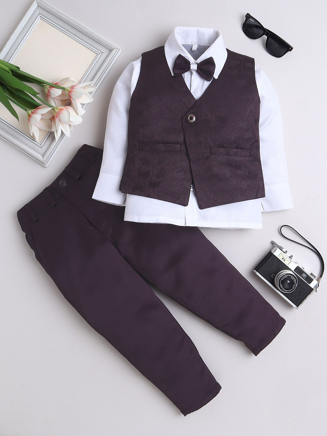 FOURFOLDS Boys Jacquard 3 Piece Suit Set With Bowtie