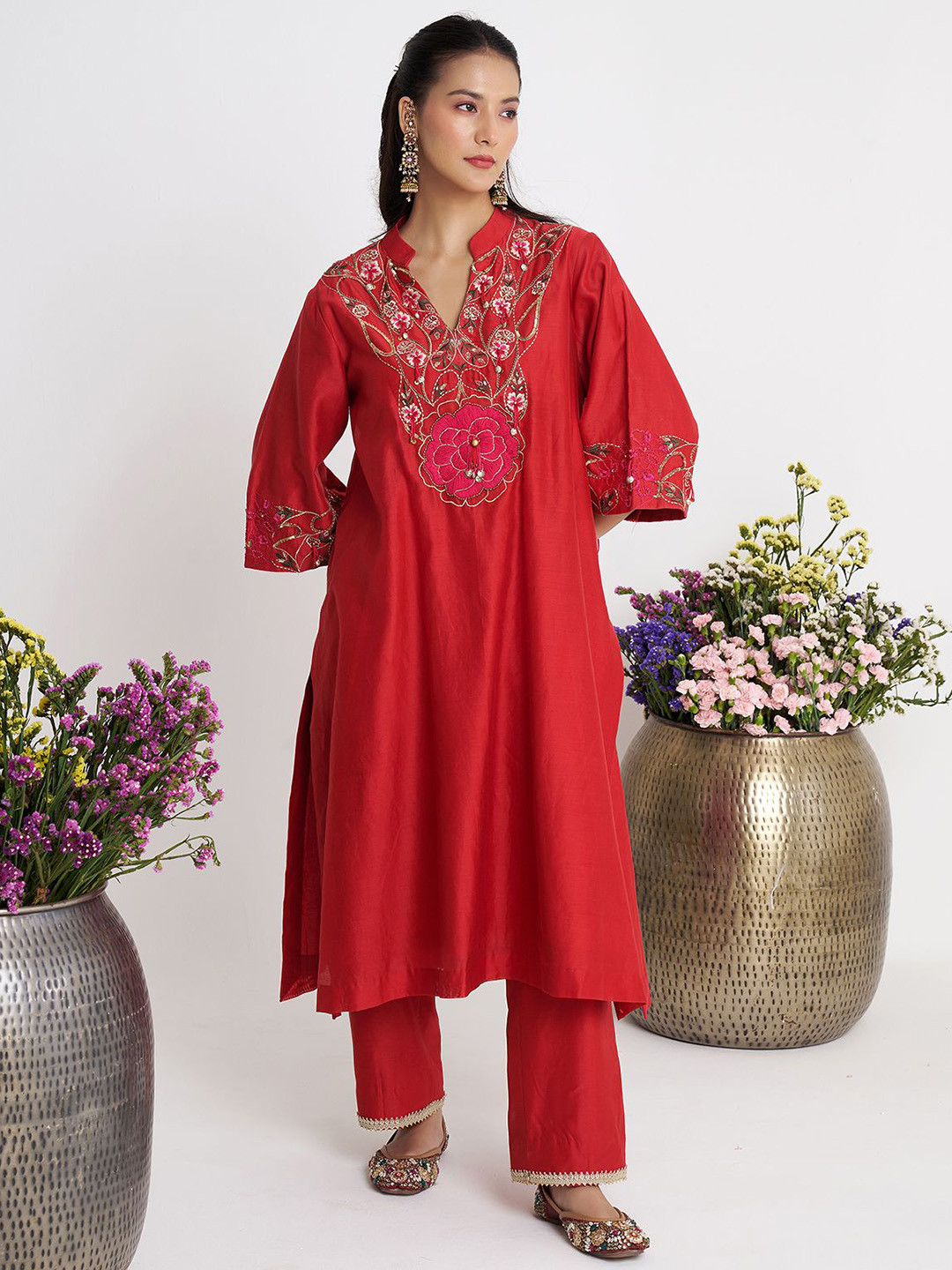 Siyona by Ankurita Embroidered Band Collar Chanderi Silk Kurta With Pyjamas & Dupatta