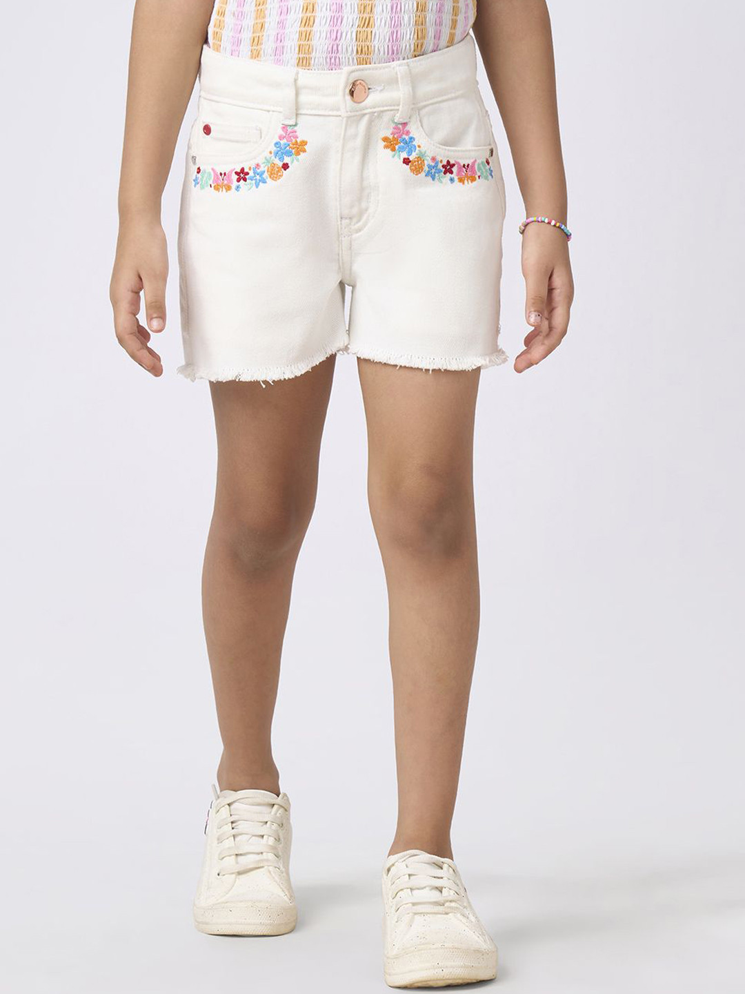 Ed-a-Mamma Girls Cotton Self Design Mid-Rise Regular Fit Shorts