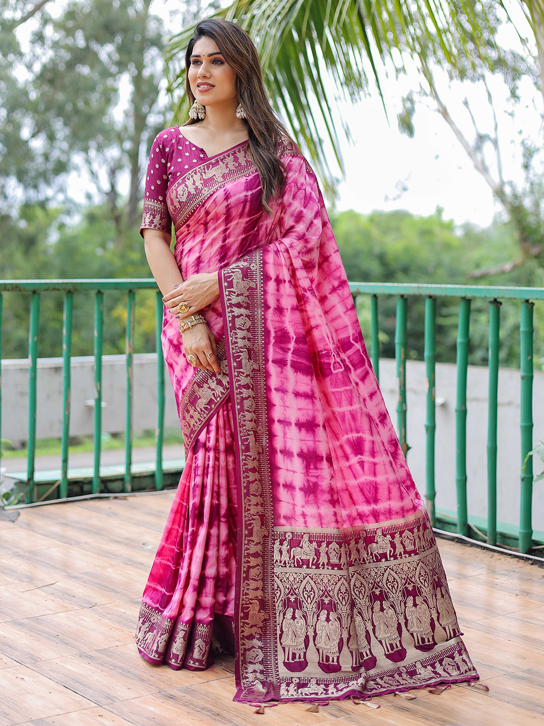 Ekta Textiles Paisley Zari Designer Block Print Saree