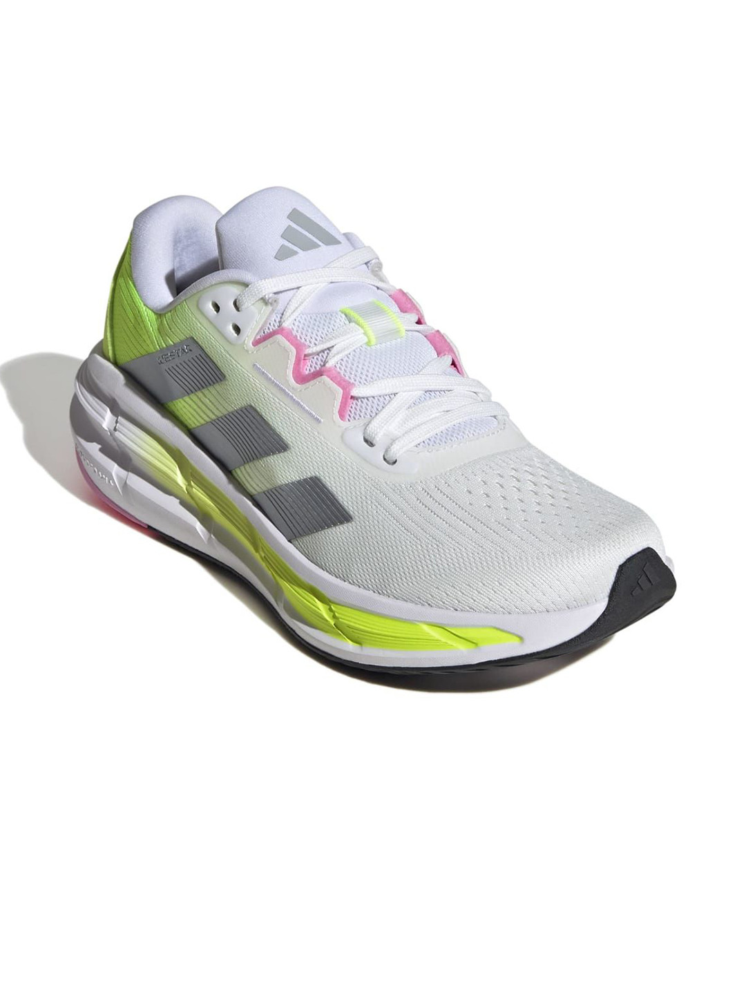ADIDAS Questar 3 W Women Textured Running Shoes