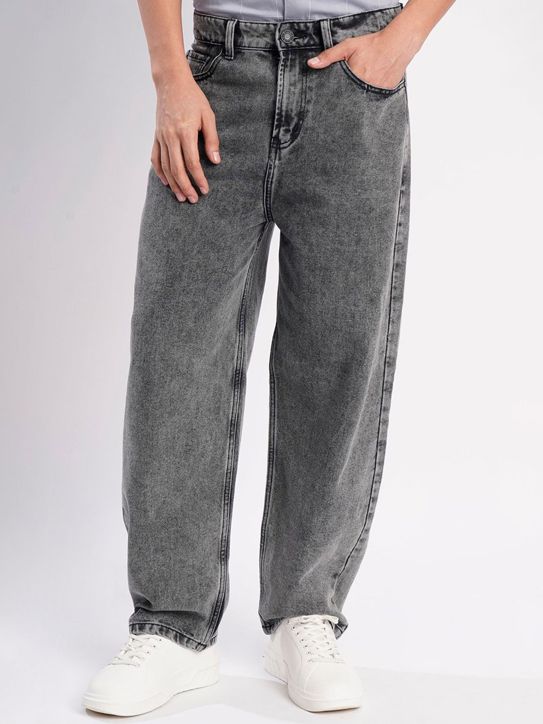 Bene Kleed Men Baggy Fit Mid-Rise Heavy Fade Acid Washed Cotton Jeans