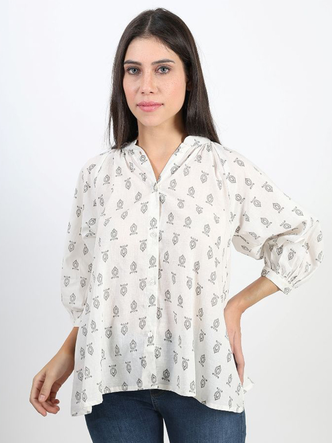 Art Avenue Ethnic Motifs Print Cuffed Sleeve Cotton Shirt Style Top