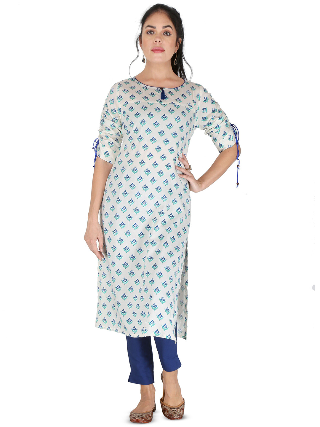 Neelokurti Women Floral Printed Kurta