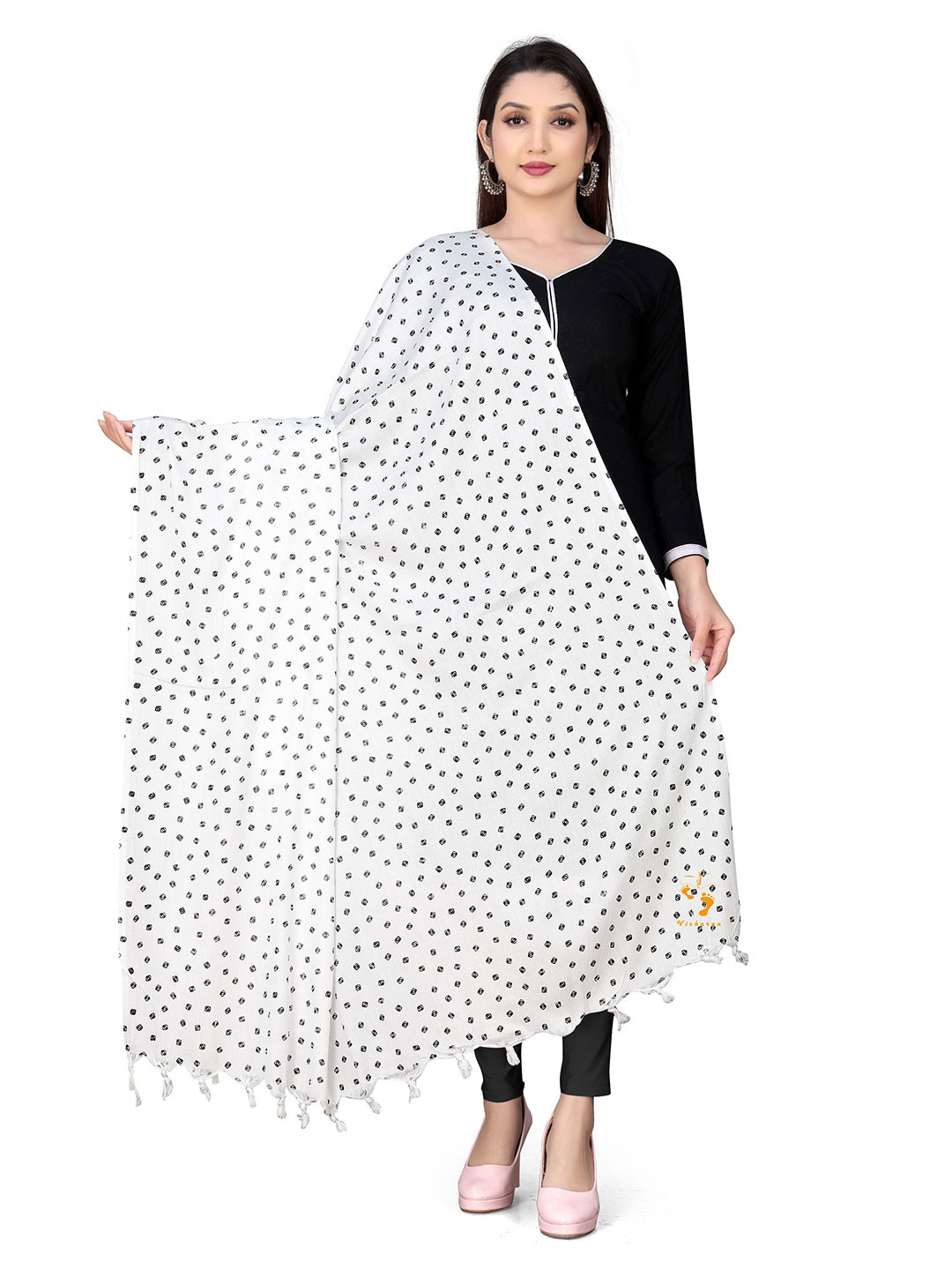 Vicharan Polka Dots Printed Cotton Dupatta