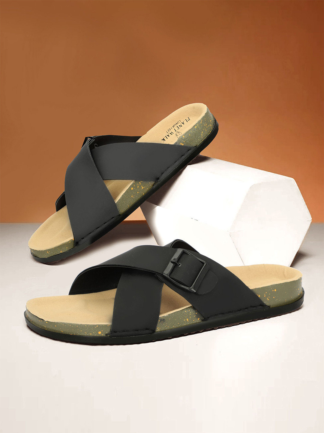 PLANET WALK Men Slip-On  Cross Strap Sandals