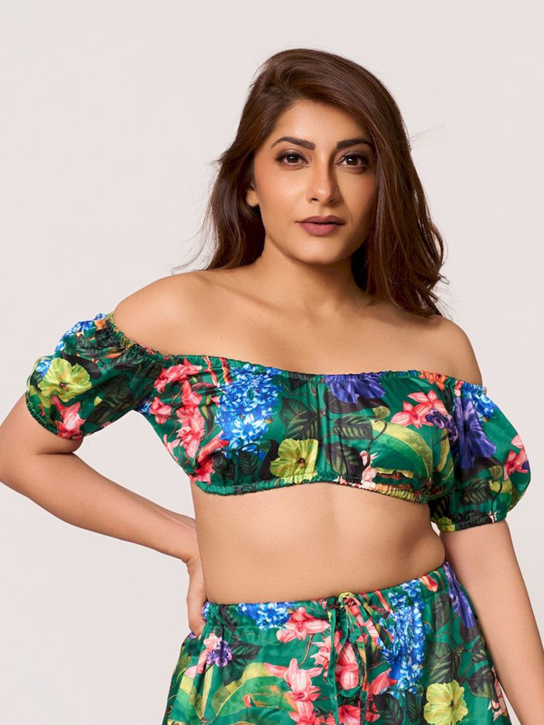 How When Wear Women The Satin Forest Mirage Printed Bandeau Top