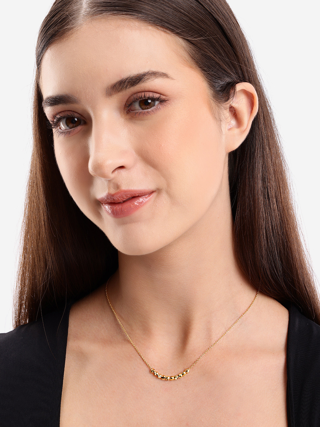 DressBerry Gold Plated Faceted Beads Necklace