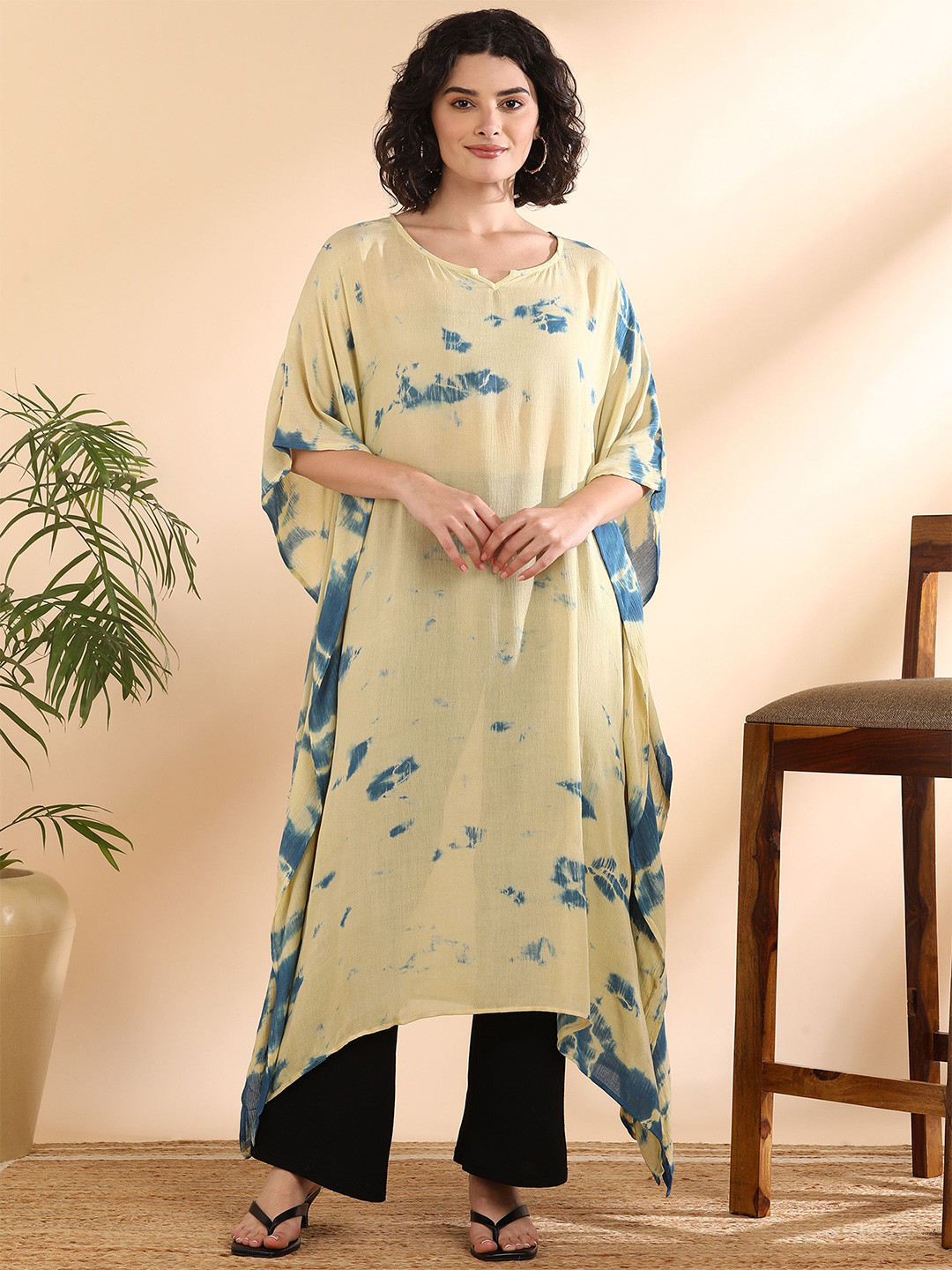 PinkTribe Tie & Dyed Notch Neck Flared Sleeves Kaftan Kurta