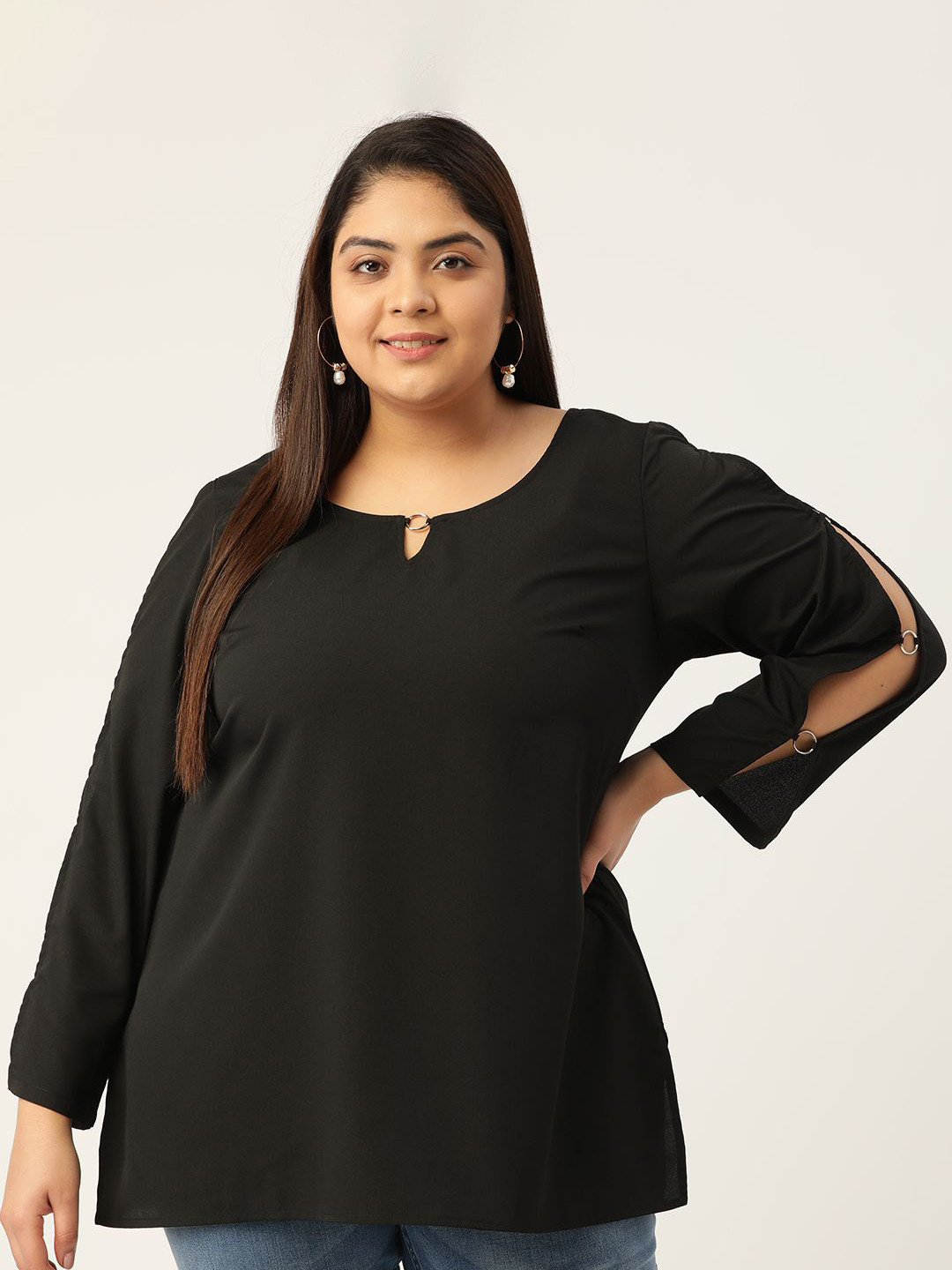 theRebelinme Women Plus Size Keyhole Neck Top