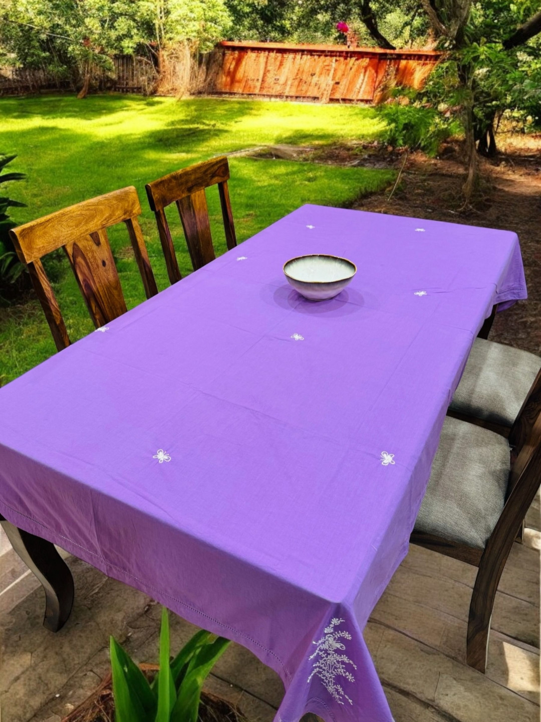 Inara Lavender & White Floral Embroidered 6-Seater Cotton Table Cover