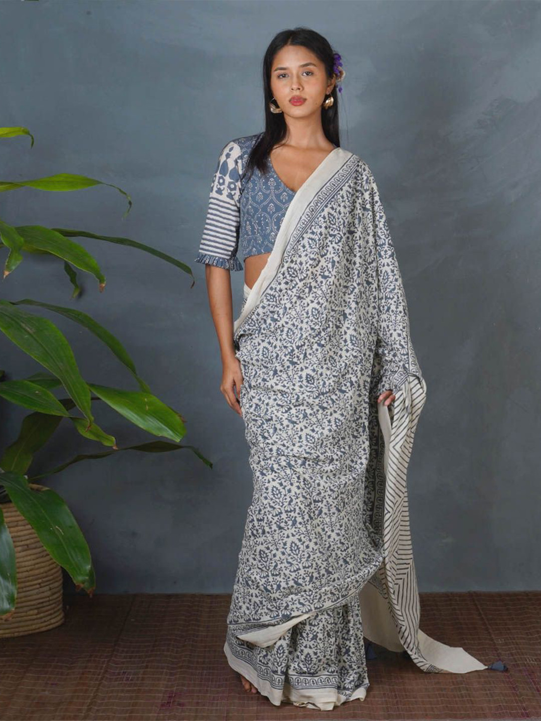 Chidiyaa BMS Haze Tide Ivory Block Printed Pure Cotton Saree